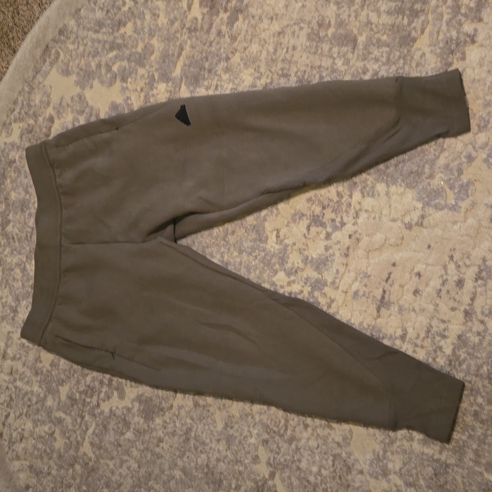 Adidas Men's Olive Green Comfy Soft Joggers